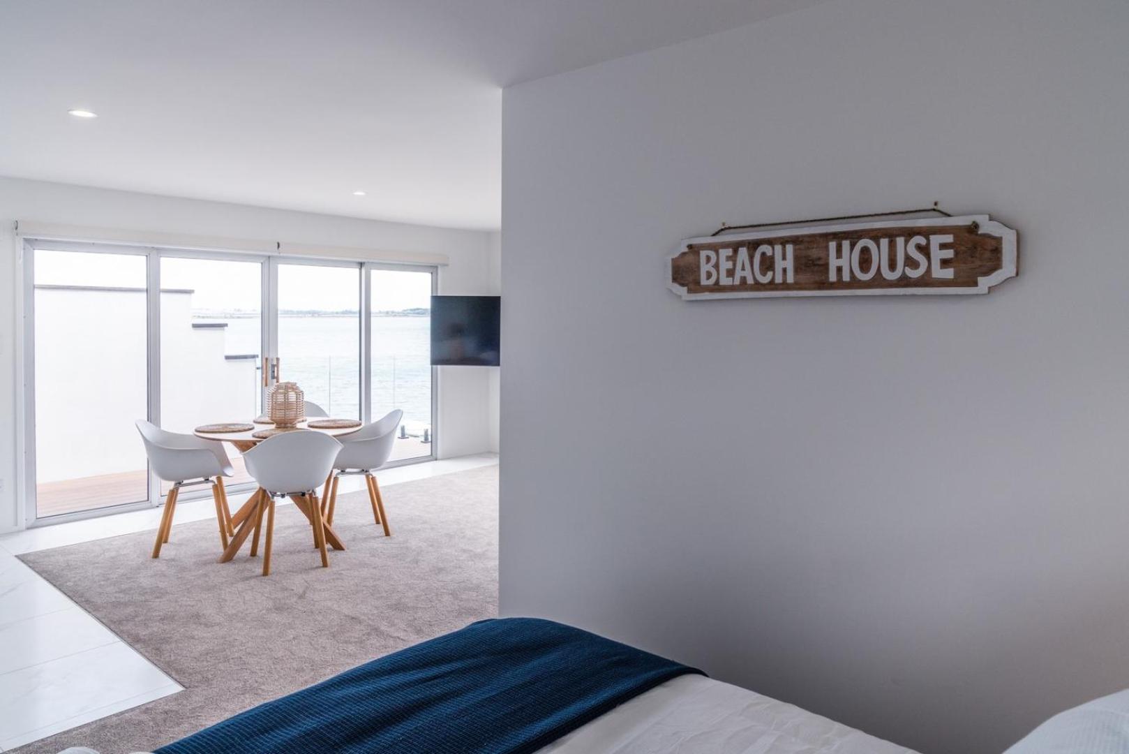 Harbour View Motel And Waterfront Apartments Тауранга Екстериор снимка
