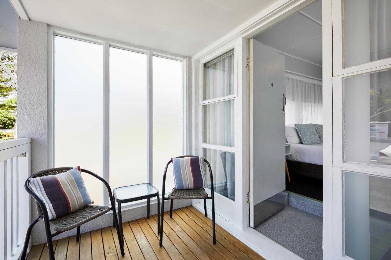 Harbour View Motel And Waterfront Apartments Тауранга Екстериор снимка